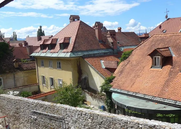 Stairway To The Castle Apartment